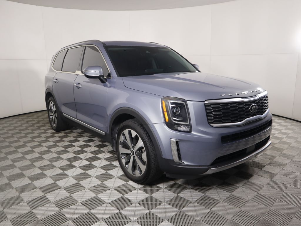 Thumbnail: 2020 Kia Telluride - 3