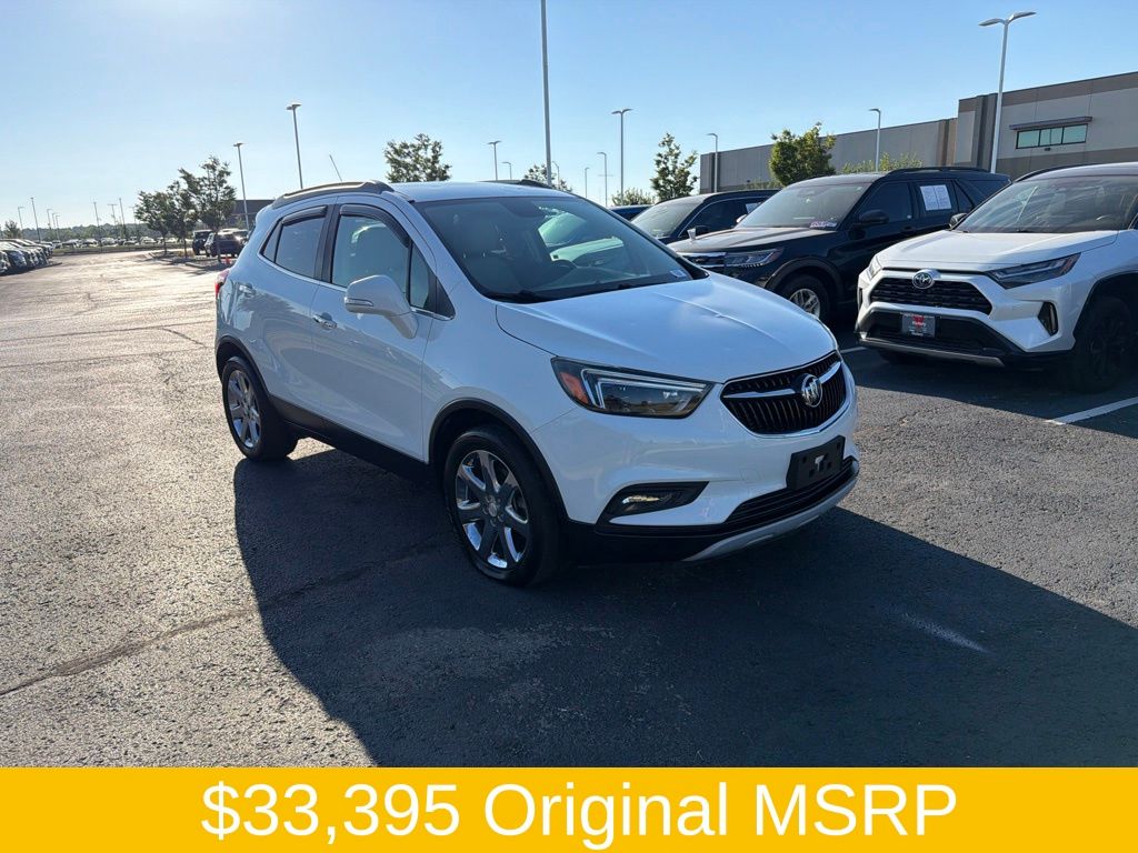 Summit White 2017 Buick Encore SUV / Crossover Front-Wheel Drive 6-Speed Automatic Overdrive