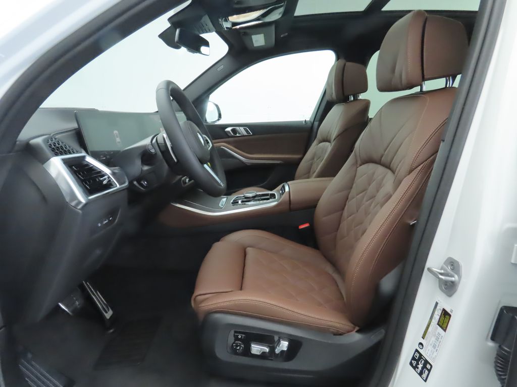 Thumbnail: 2026 BMW X5 - 20