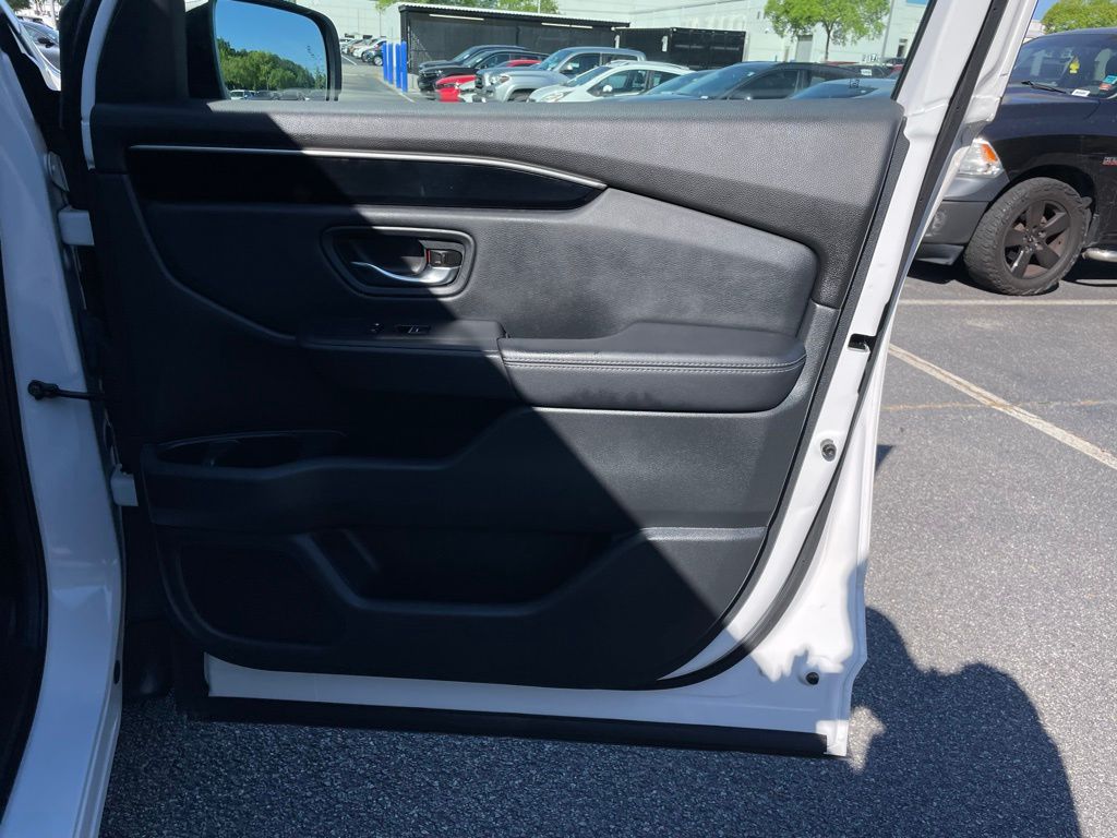 Thumbnail: 2024 Honda Pilot - 30