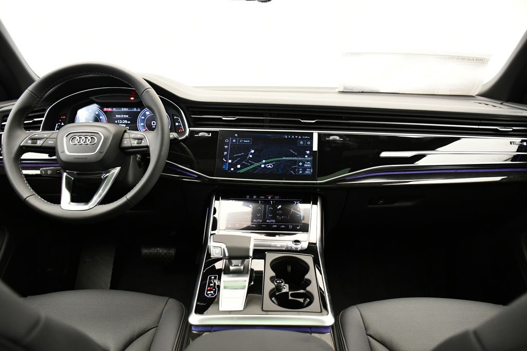 Thumbnail: 2026 Audi Q8 - 20