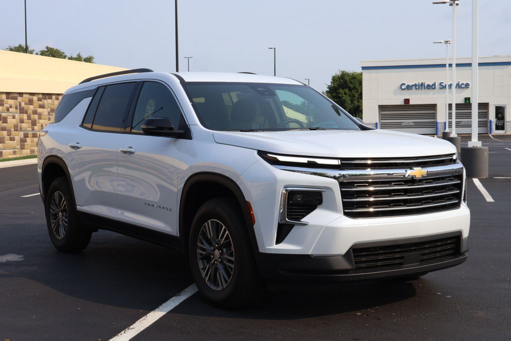 Thumbnail: 2026 Chevrolet Traverse - 10