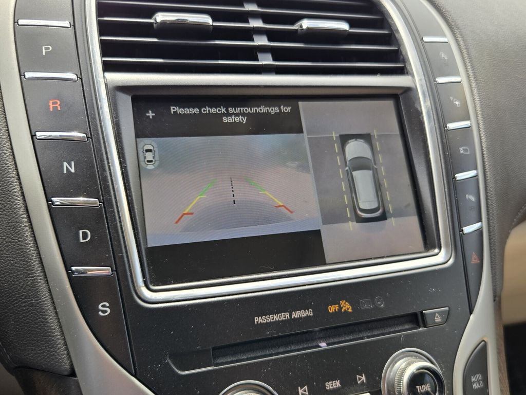 2019 Lincoln Nautilus - $15,475