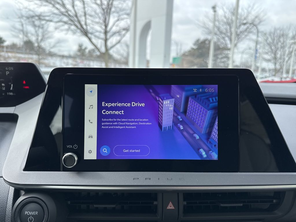 2024 Toyota Prius XLE photo
