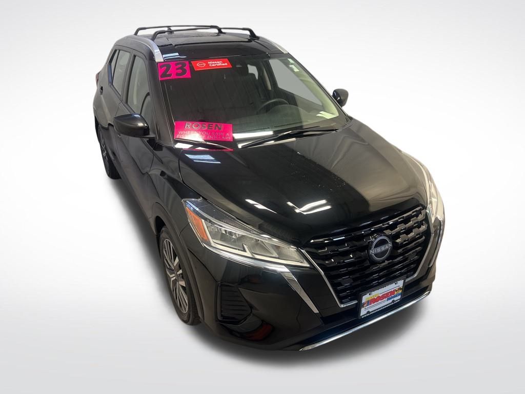 2023 Nissan Kicks SV photo