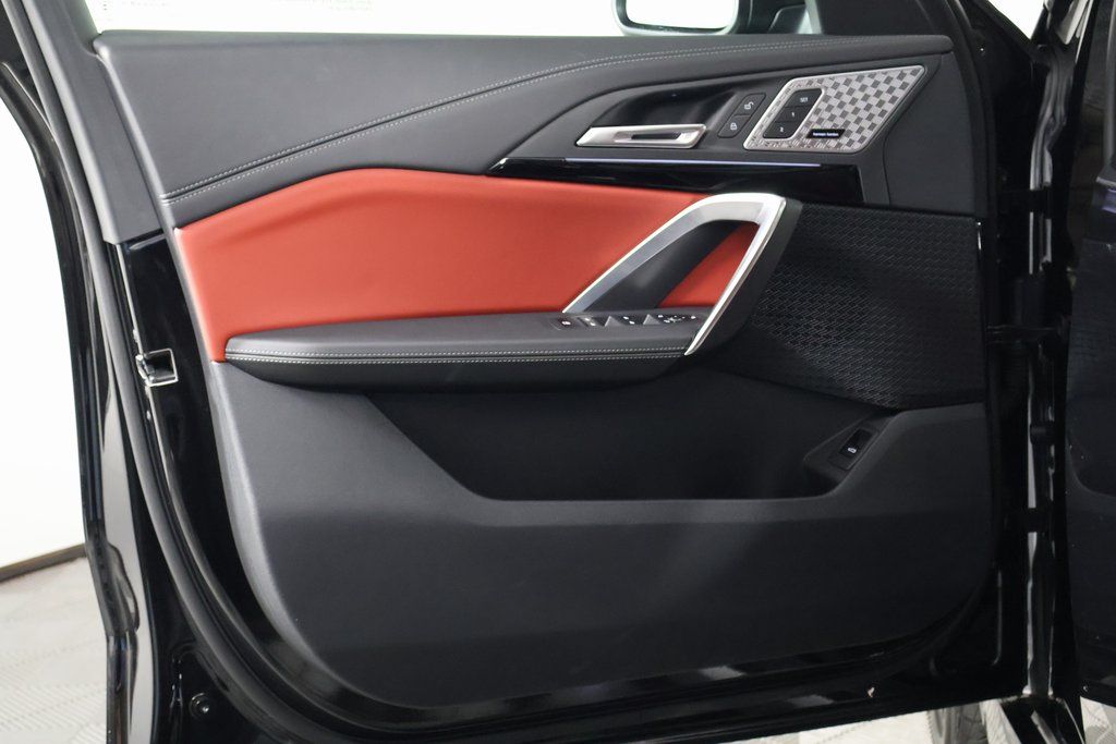 Thumbnail: 2025 BMW X1 - 12