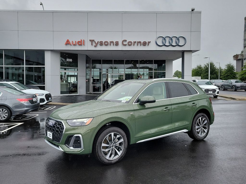 2024 Audi Q5  -
                Vienna, VA