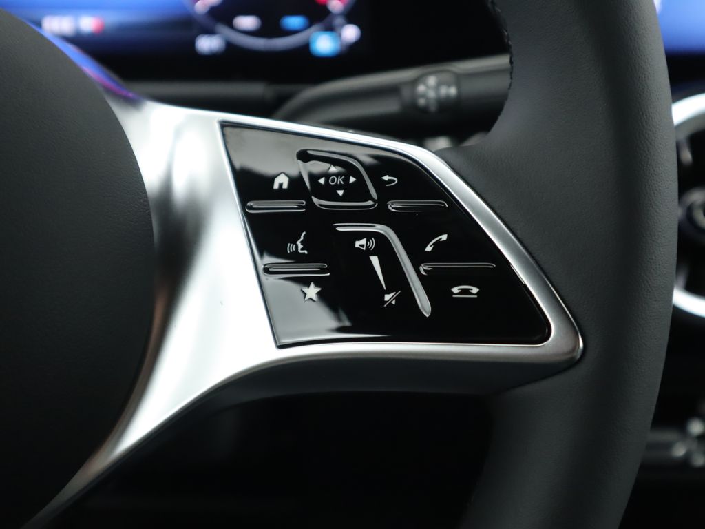 Thumbnail: 2026 Mercedes-Benz GLA - 13