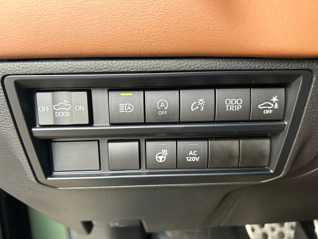 2023 Toyota Tundra 1794 Edition 25