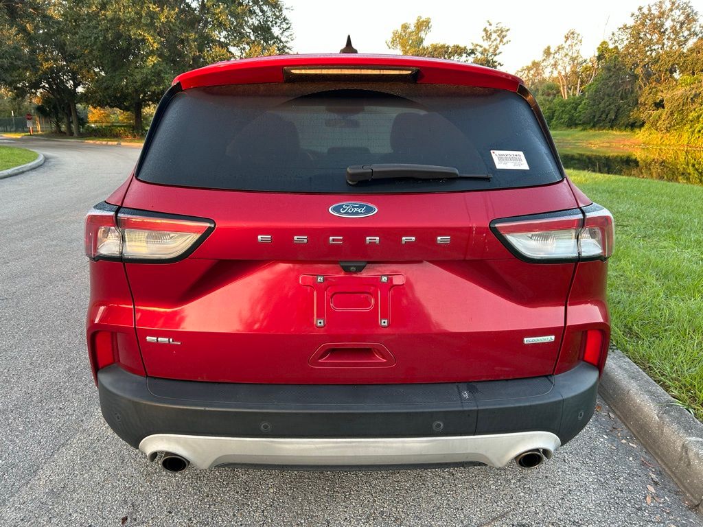 Thumbnail: 2020 Ford Escape - 3