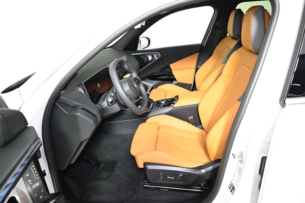 Thumbnail: 2026 BMW X3 - 14