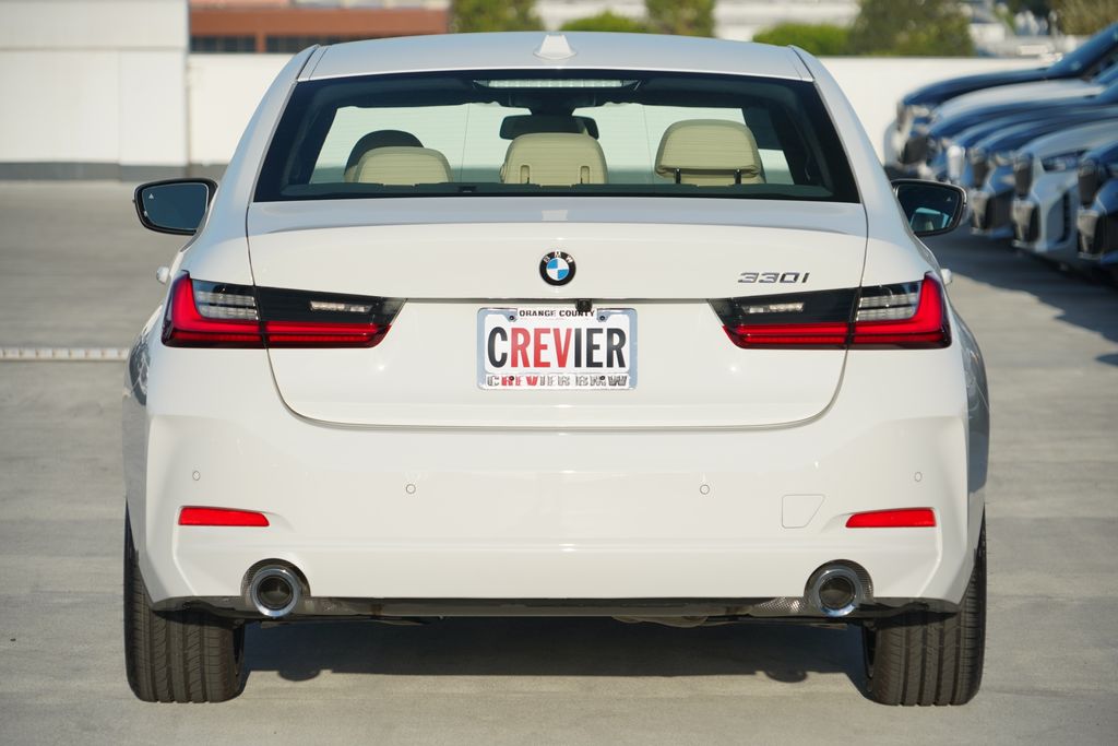 Thumbnail: 2026 BMW 3 Series - 6