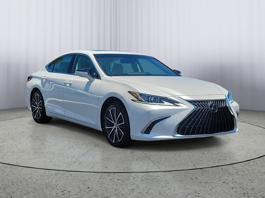 used 2025 Lexus ES car, priced at $45,998