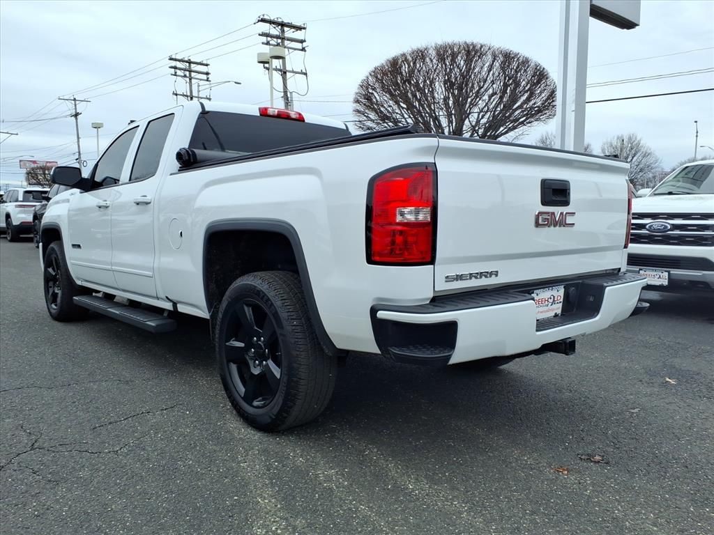 used 2016 GMC Sierra 1500 car, priced at $15,900