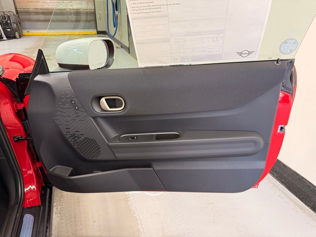 Thumbnail: 2026 MINI Cooper - 21