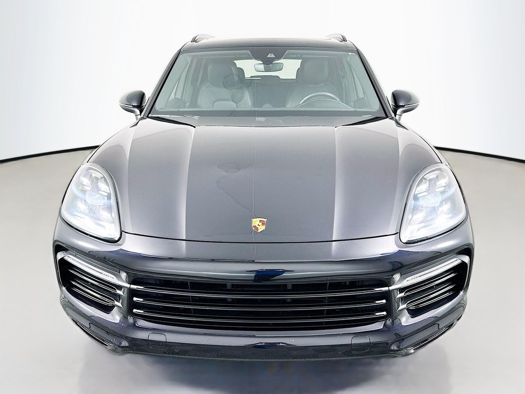 Thumbnail: 2019 Porsche Cayenne - 2