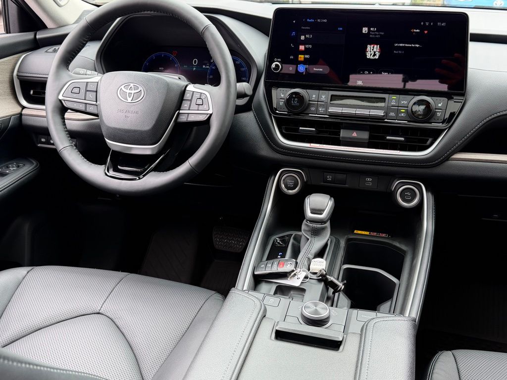Used 2026 Toyota Grand Highlander SUV