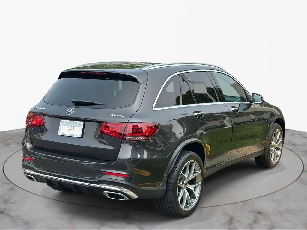 2022 Mercedes-Benz GLC 300 4