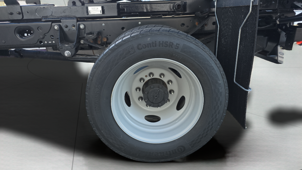 New 2026 White Ford XL image 11