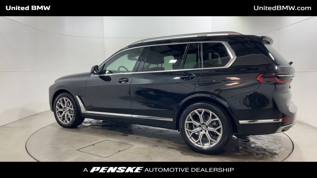 Thumbnail: 2025 BMW X7 - 6