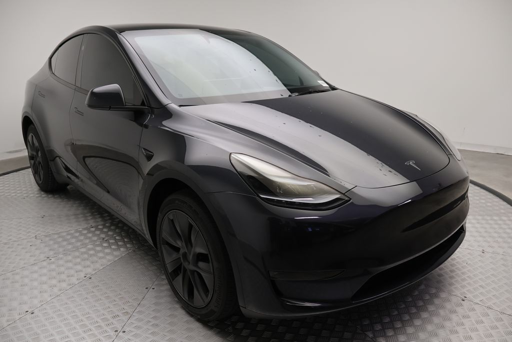 Thumbnail: 2025 Tesla Model Y - 6