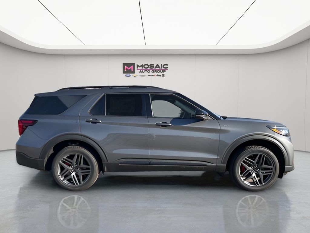 2025 Ford Explorer