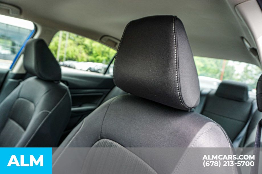 Used 2025 Blue Nissan 2.5 SV image 18