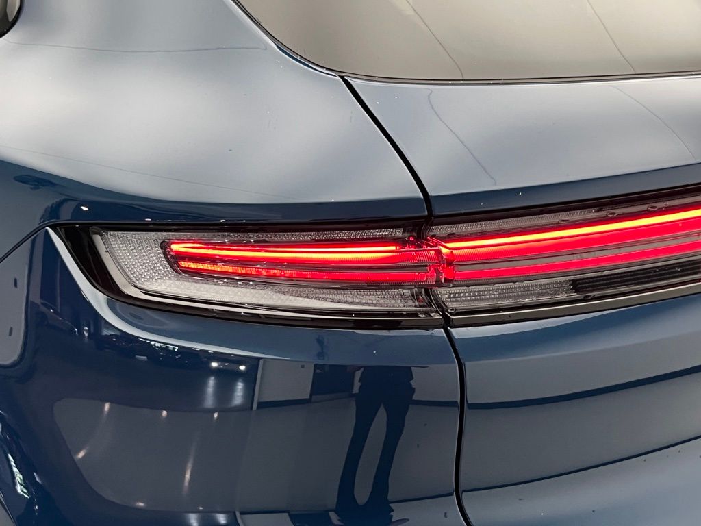 Thumbnail: 2026 Porsche Cayenne - 26