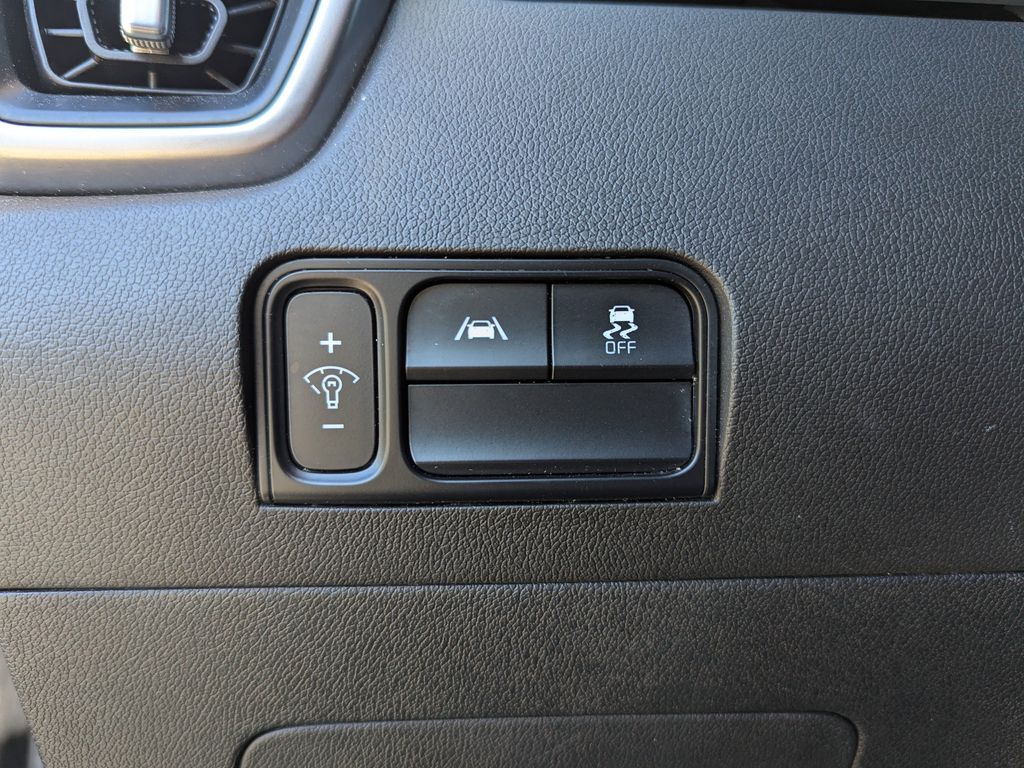 used 2023 Kia Sorento car, priced at $19,892