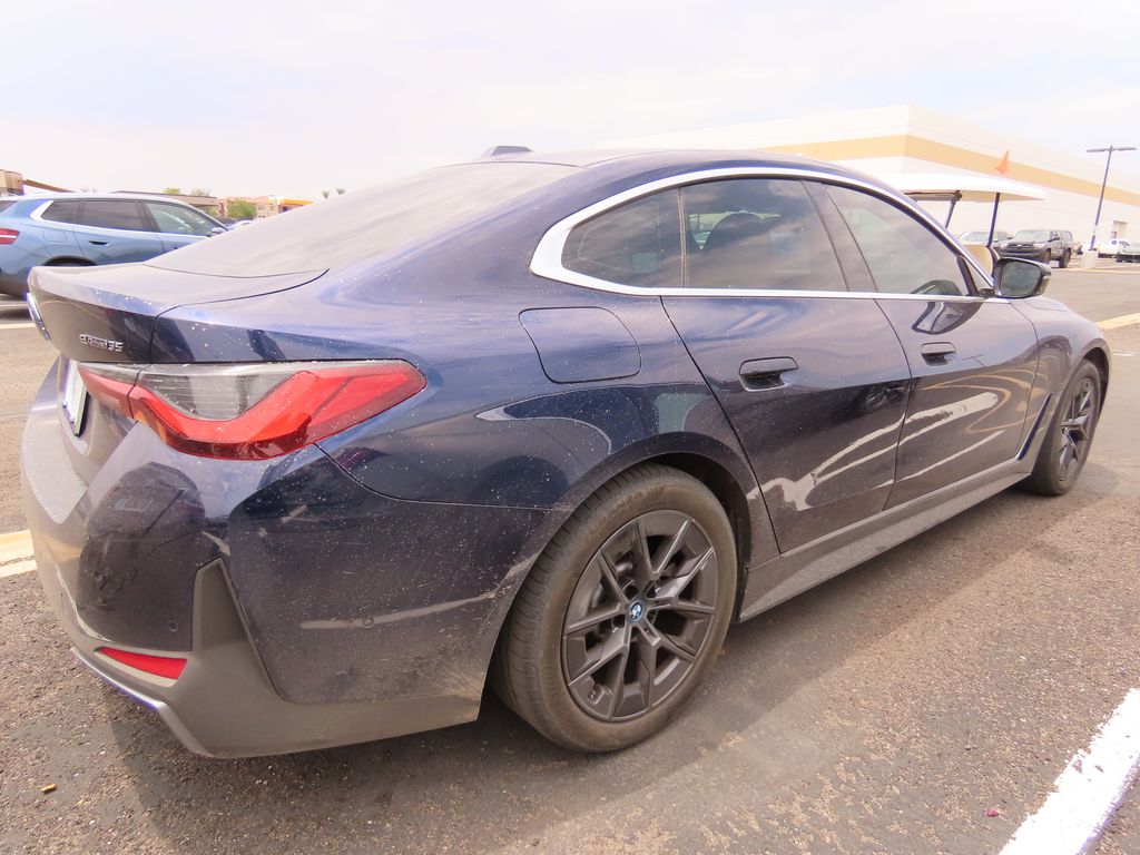 Thumbnail: 2023 BMW i4 - 3