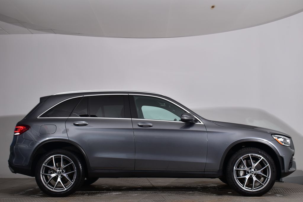 2022 Mercedes-Benz GLC 300 6