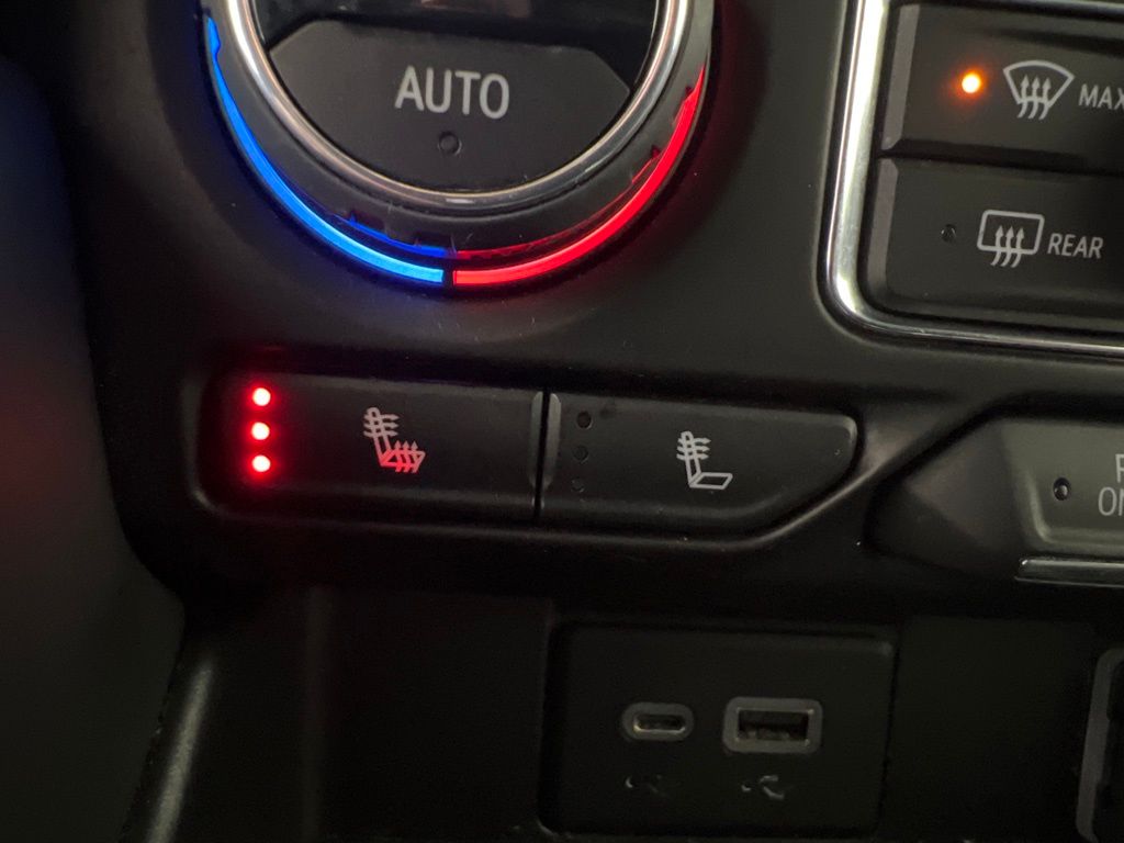 Used 2023 White Chevrolet LT image 5