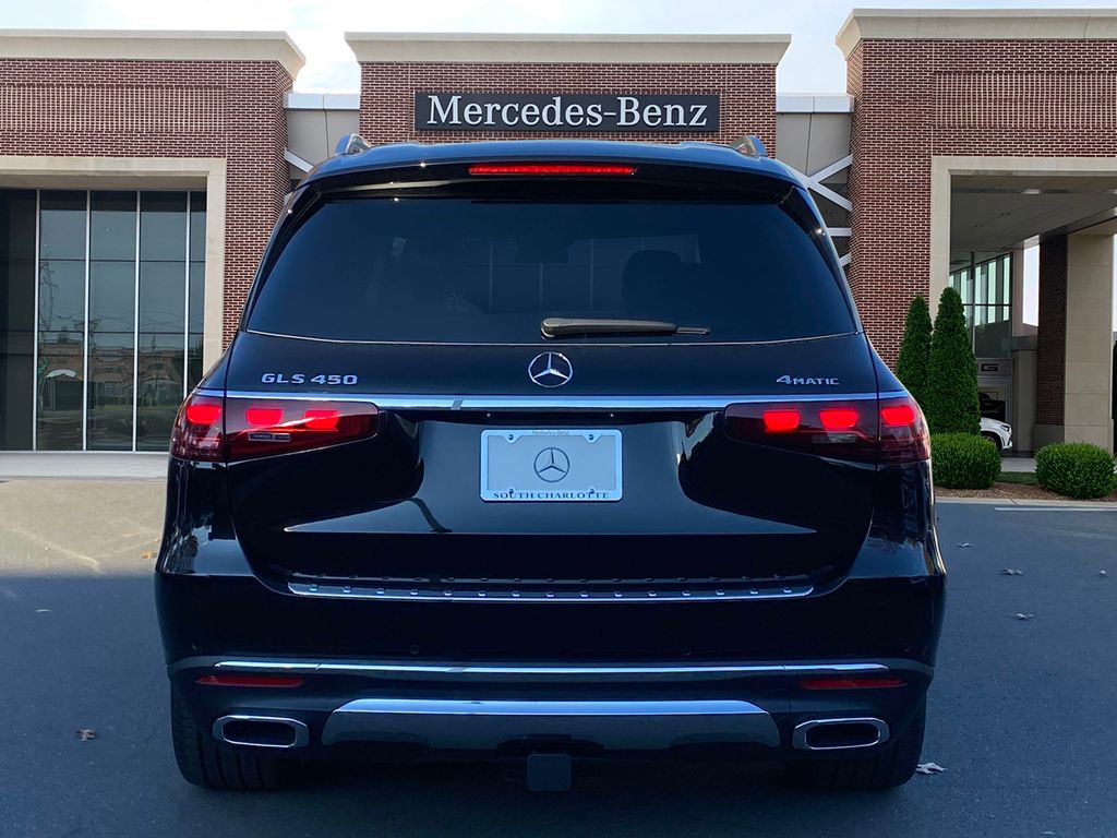 2025 Mercedes-Benz GLS 450 4MATIC 6