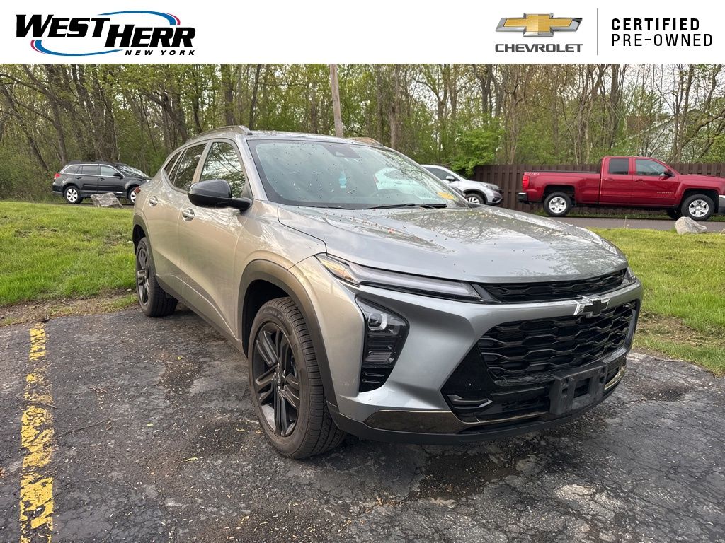 Pre-Owned 2025 Chevrolet Trax ACTIV 4D Sport Utility in