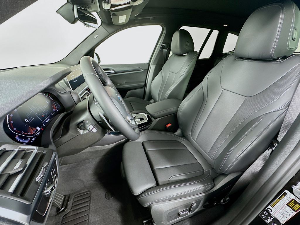 Thumbnail: 2024 BMW X3 - 21