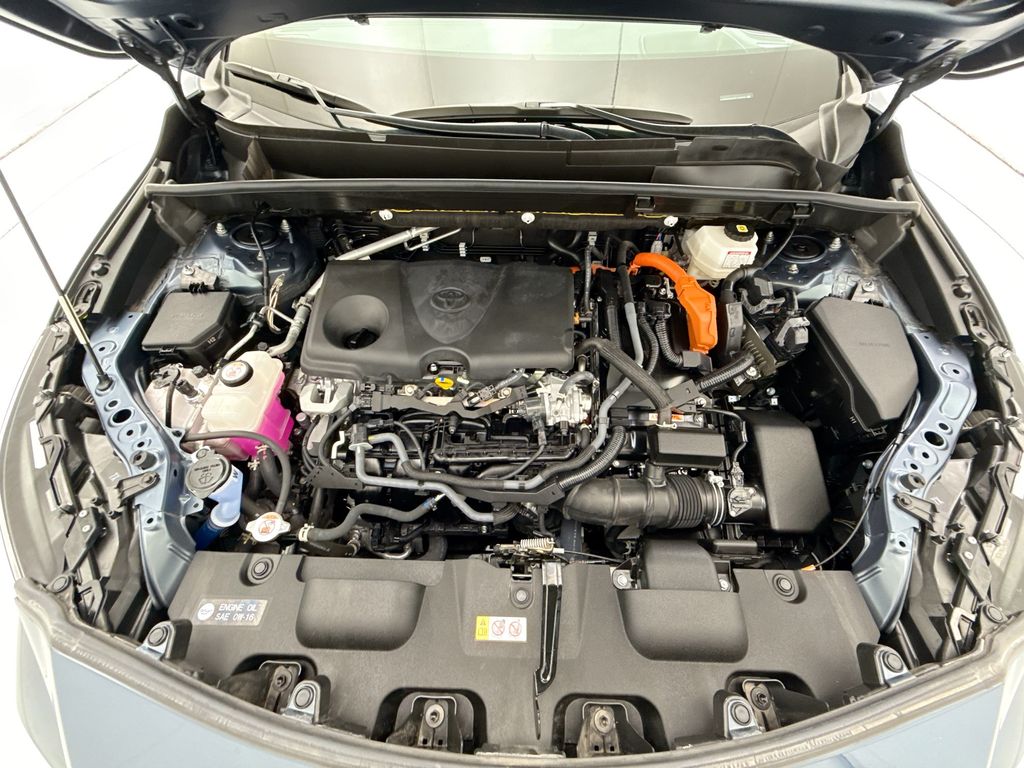 Thumbnail: 2023 Toyota Venza - 29