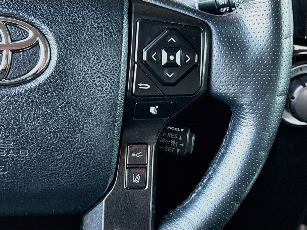 Thumbnail: 2023 Toyota 4Runner - 12