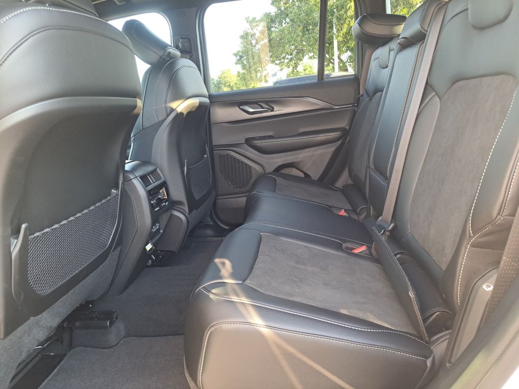 New Car 2025 Jeep Grand Cherokee  Altitude X For Sale Under $50,000 In Austin, Texas