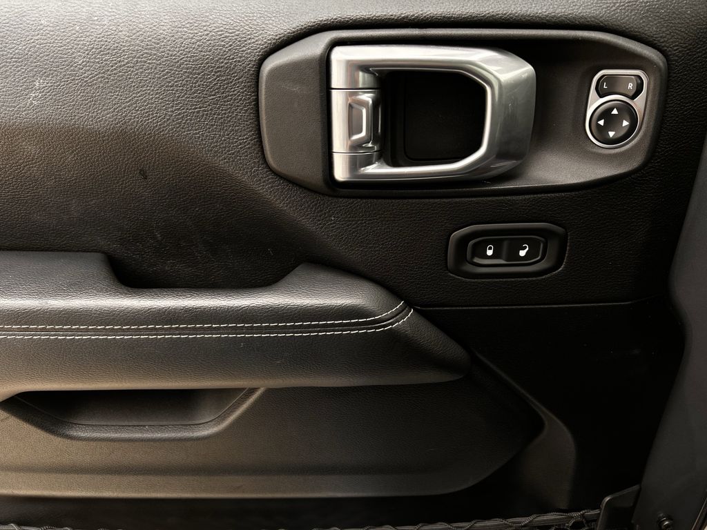car-gallery-25