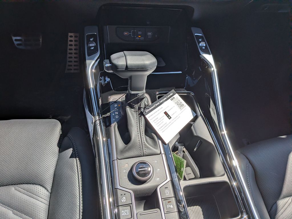New 2026 White Kia X-Line SX Prestige image 47