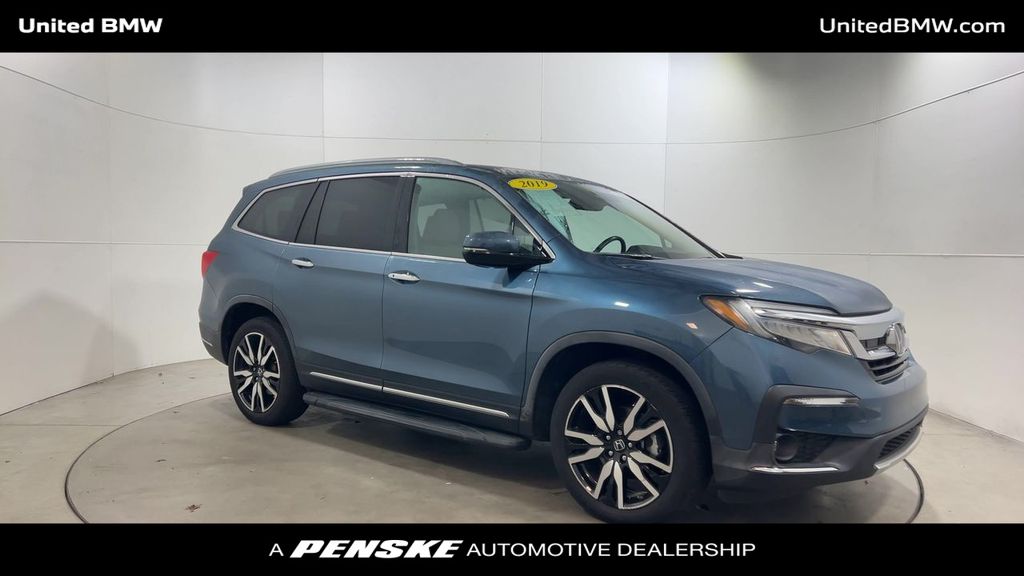 Thumbnail: 2019 Honda Pilot - 2
