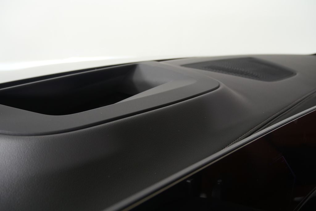 Thumbnail: 2026 BMW X5 - 18