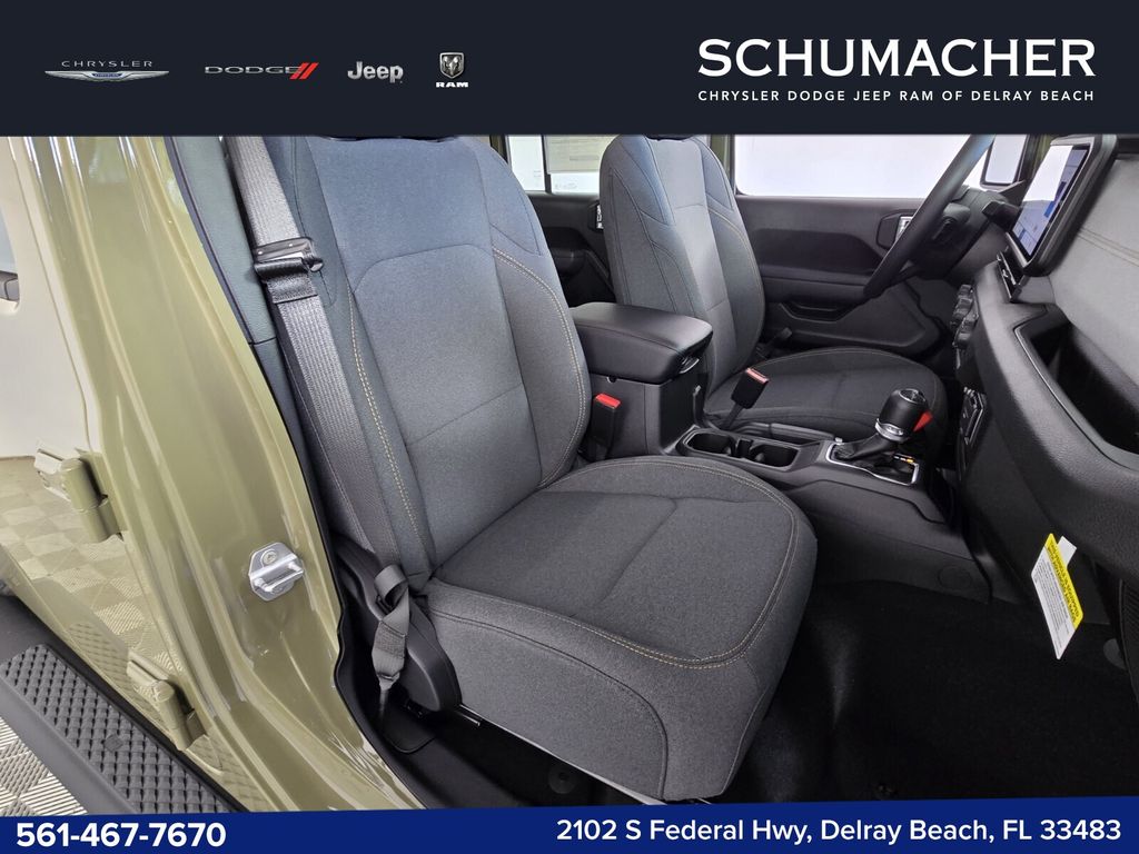 new 2026 Jeep Gladiator car, priced at $35,740