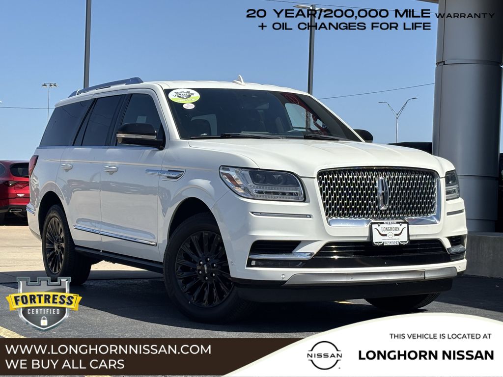 White 2020 Lincoln Navigator SUV / Crossover Four-Wheel Drive Automatic