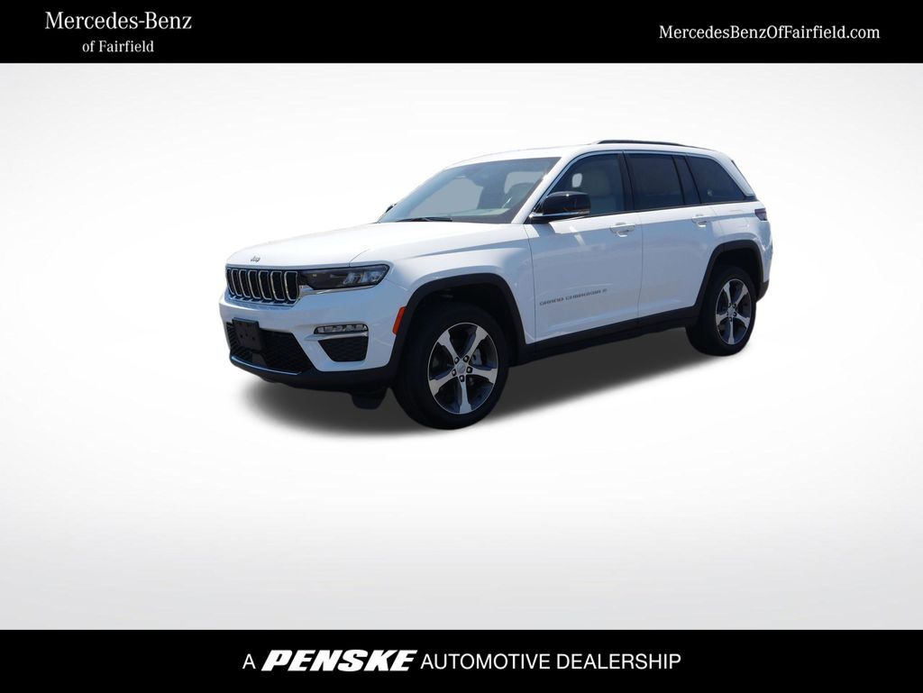 Thumbnail: 2025 Jeep Grand Cherokee - 1