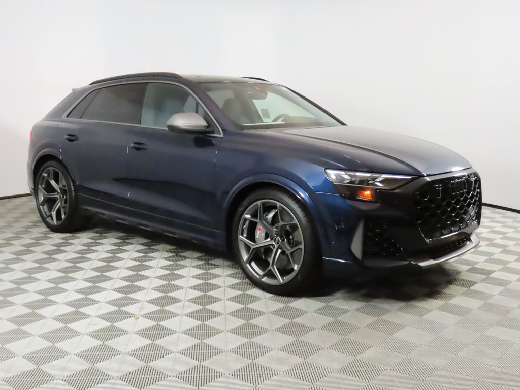 Thumbnail: 2025 Audi RS Q8 - 7