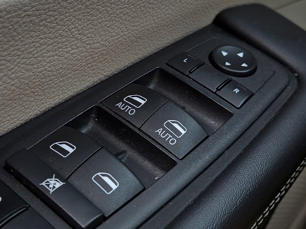 Used 2024 Chrysler Pacifica Touring L For Sale in Farmington, AR