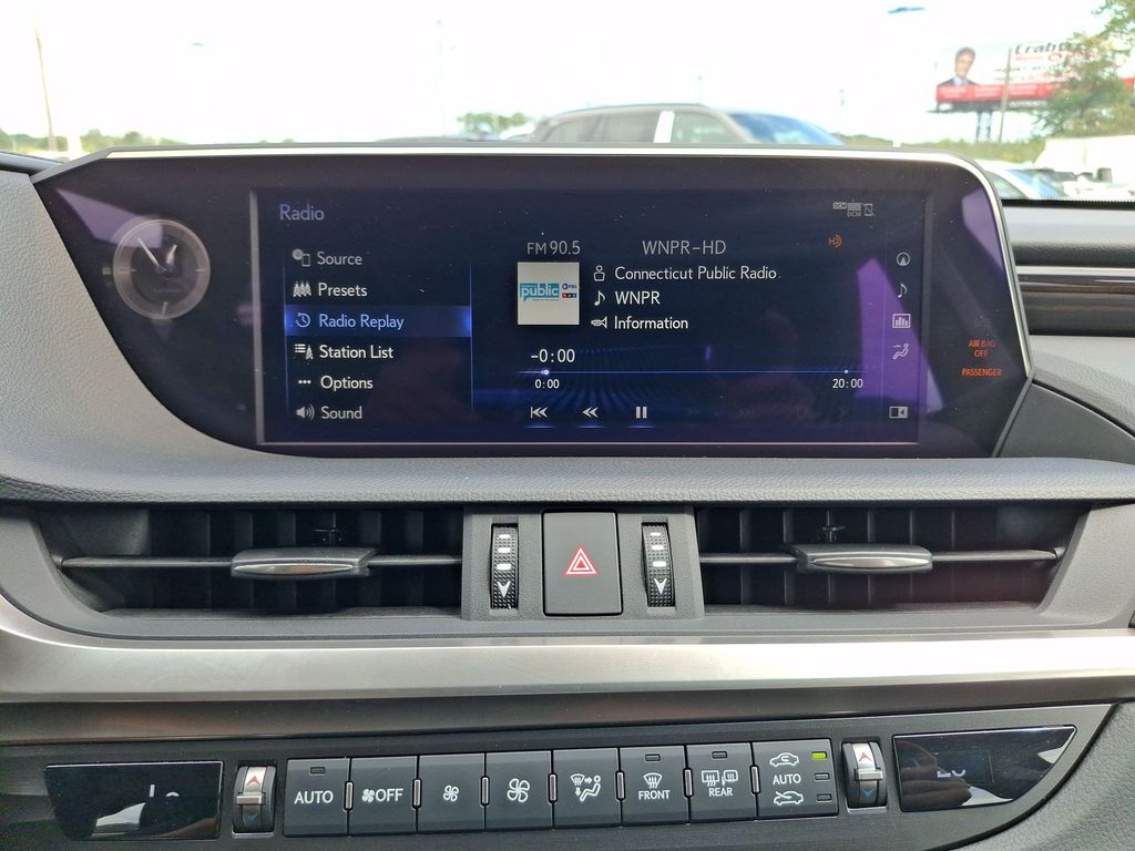 Used 2021 Lexus ES Sedan