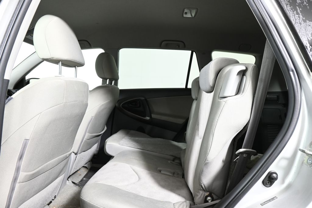 2009 Toyota RAV4 Base 7
