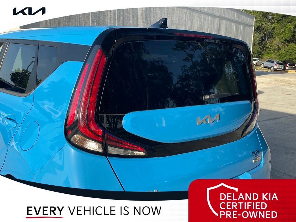 2023 Kia Soul EX - Photo 14
